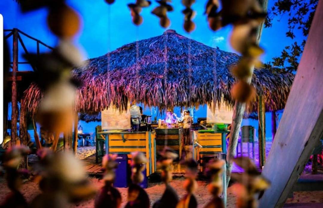 The Wizard & Bar Baru Hotel ปลายาบลังกา ภายนอก รูปภาพ